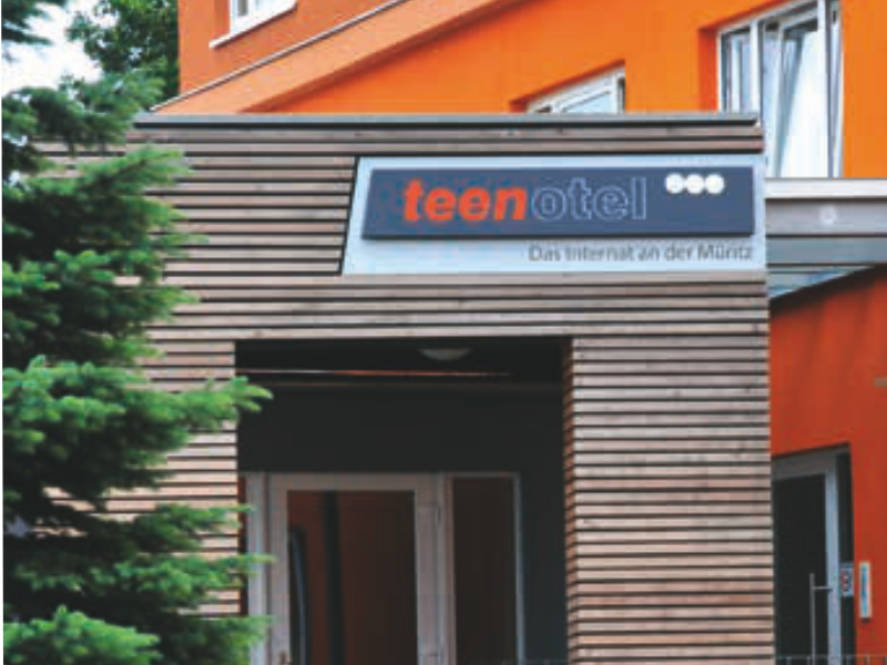 Teenhotel Waren
