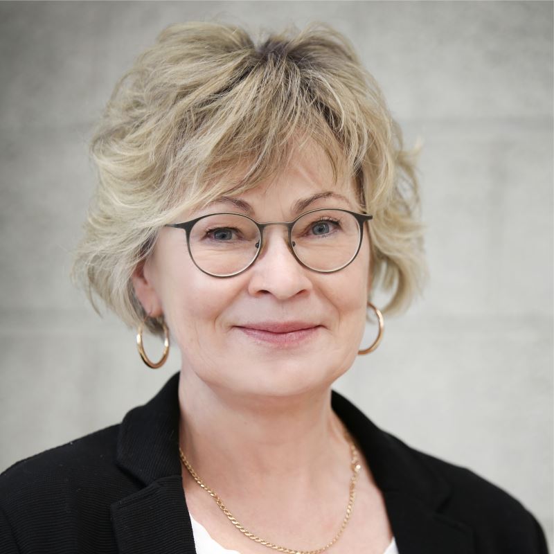 Christine Schmitt